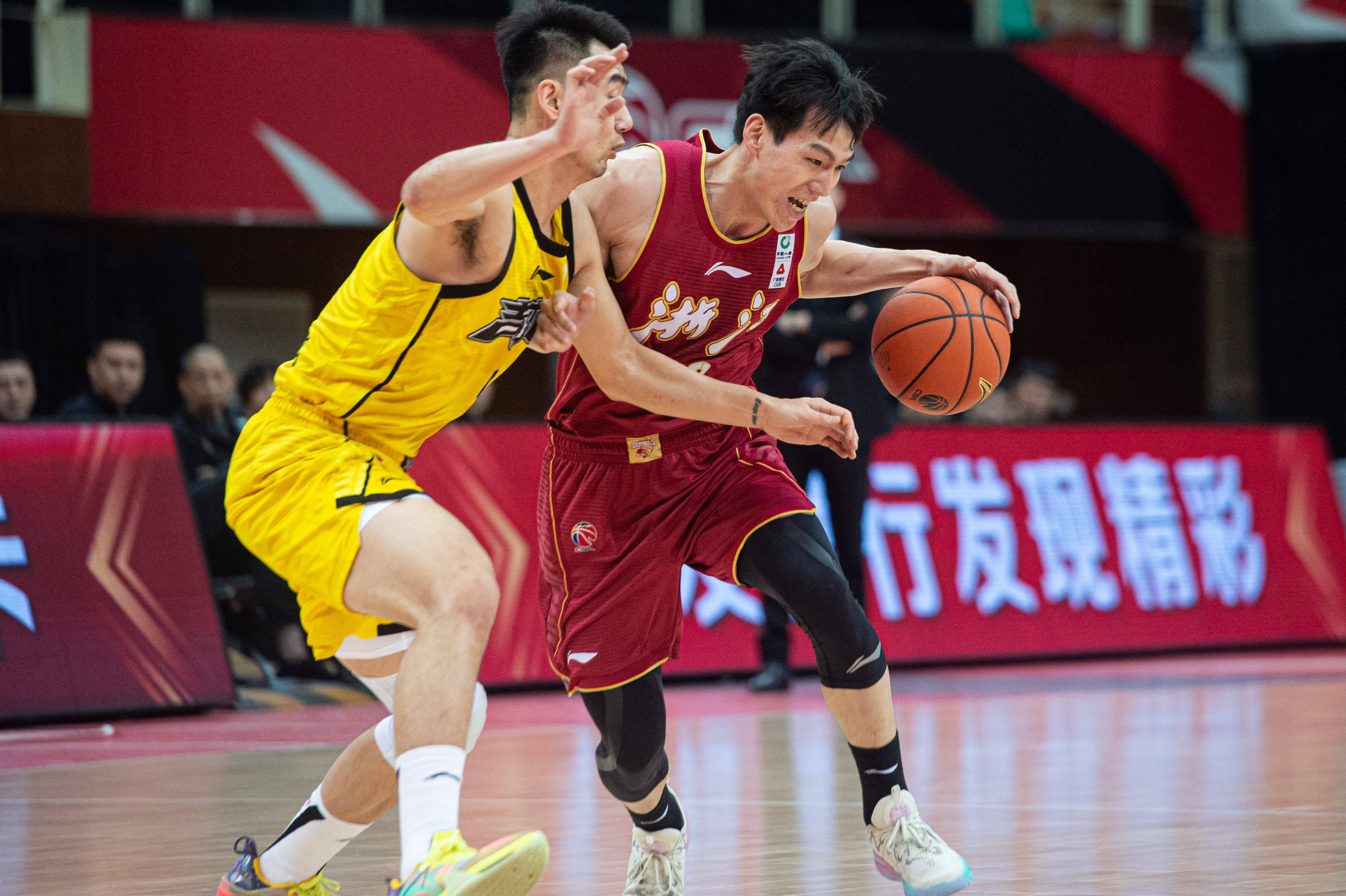 APP下载_浙江稠州金租CBA客场抢分成功，吴前外线手感火热的简单介绍